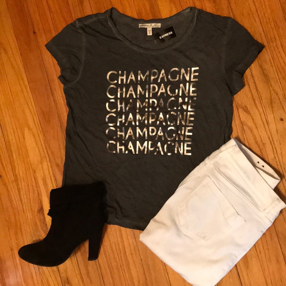 NWT CHAMPAGNE Teeshirt 🍾